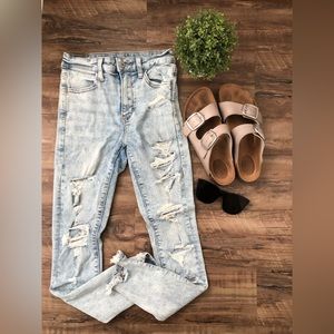 American Eagle distressed jeans size 2